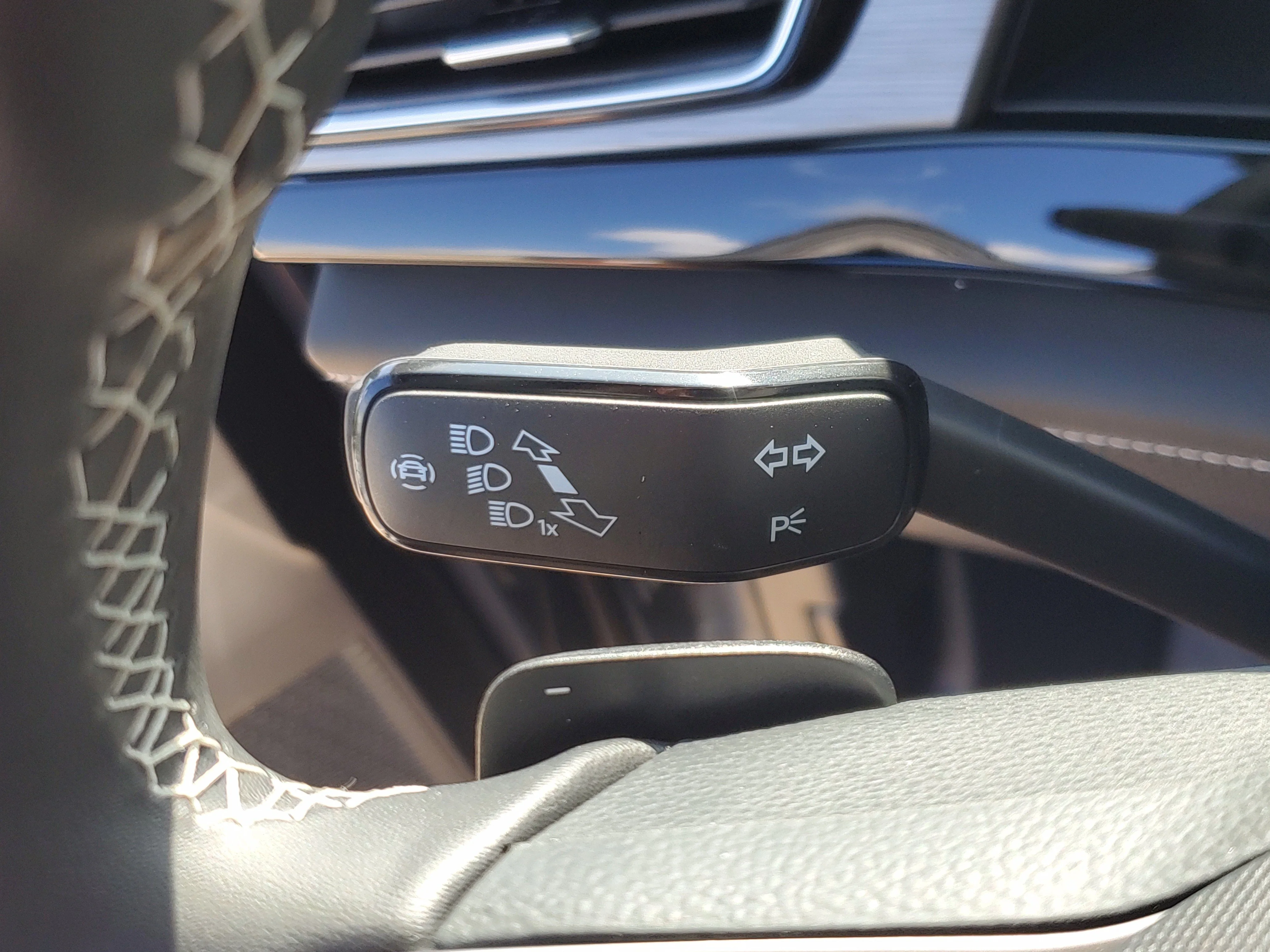 New 2026 Gray Volkswagen 2.0T SE w/Technology image 29