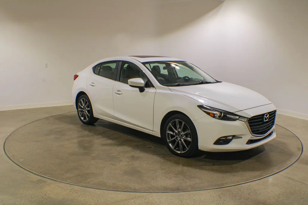 Used 2018 Snowflake White Pearl Mazda Grand Touring image 7