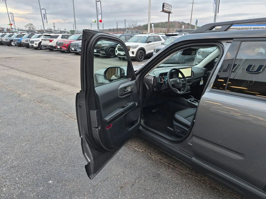 New 2025 Carbonized Gray Metallic Ford Outer Banks® image 10