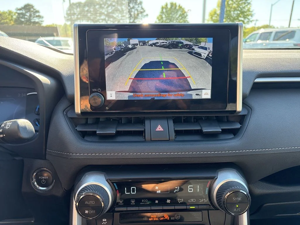 Used 2024 Silver Toyota XLE image 18