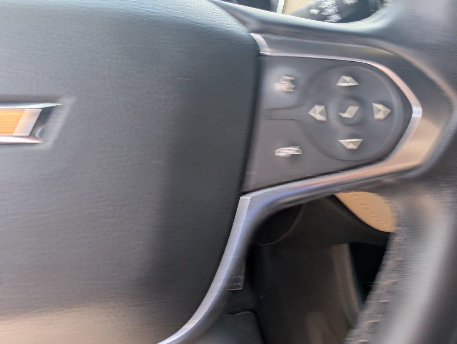 Used 2023 RADIANT RED TINTCOAT Chevrolet LT Cloth image 21