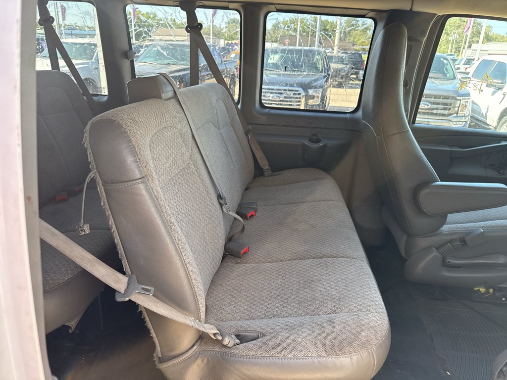 Used 2019 Summit White Chevrolet LT image 7