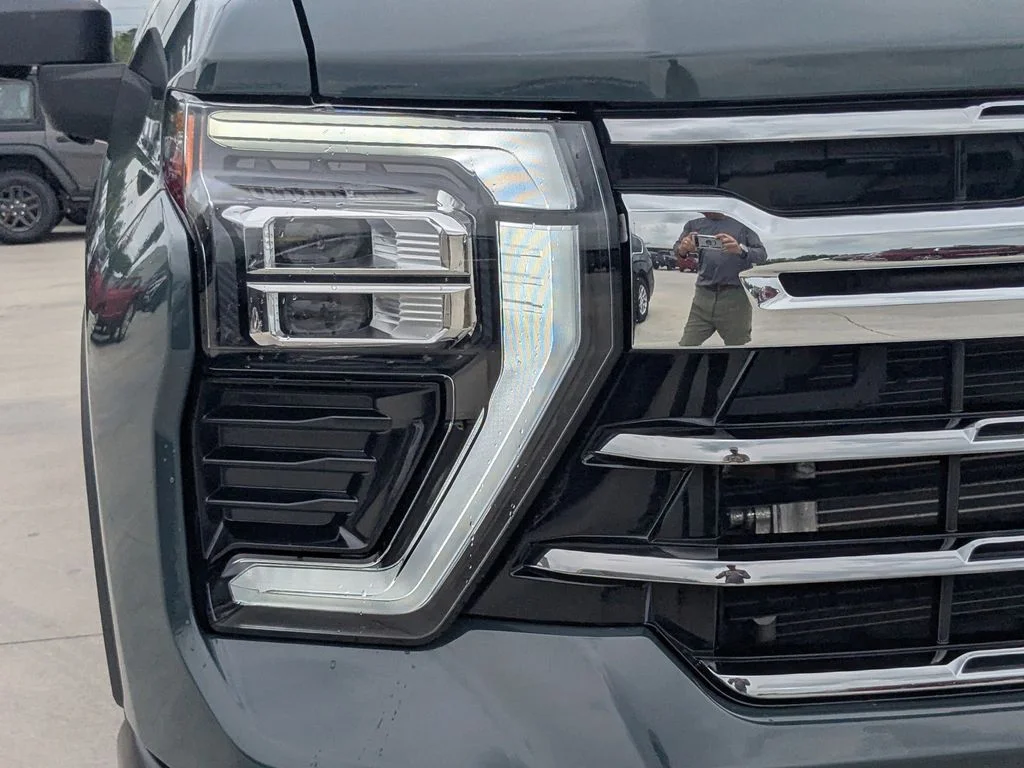 Used 2025 Gray Chevrolet LTZ image 11