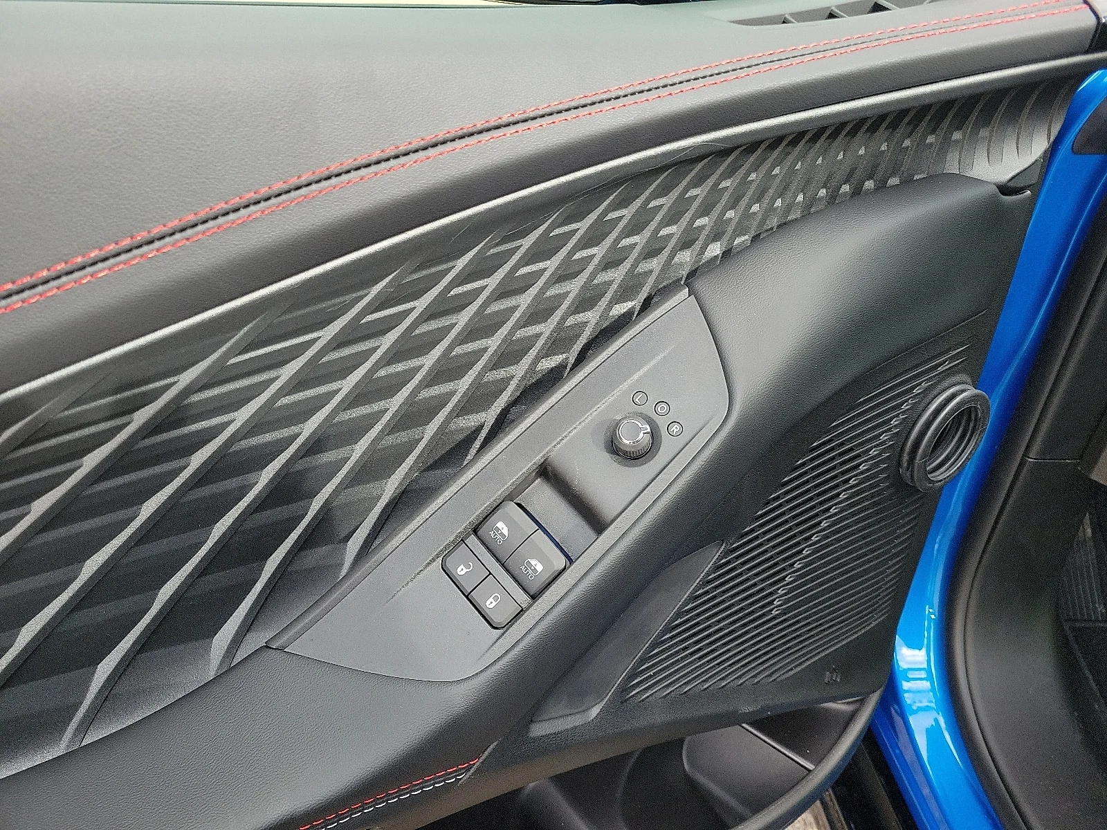 New 2026 Bludicrous Dodge SCAT PACK 2-DOOR AWD image 10