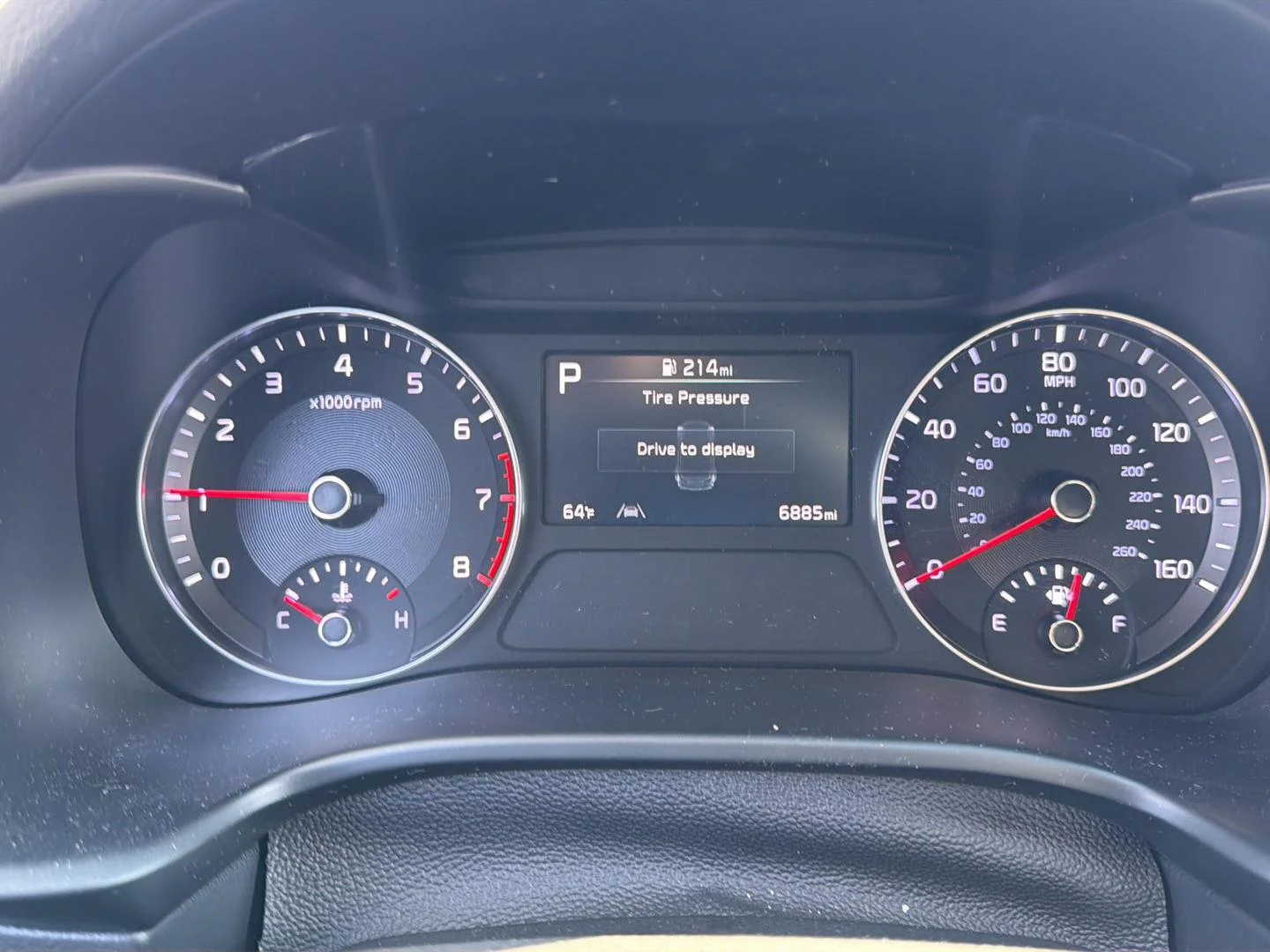 Used 2023 Steel Gray Kia LXS image 6