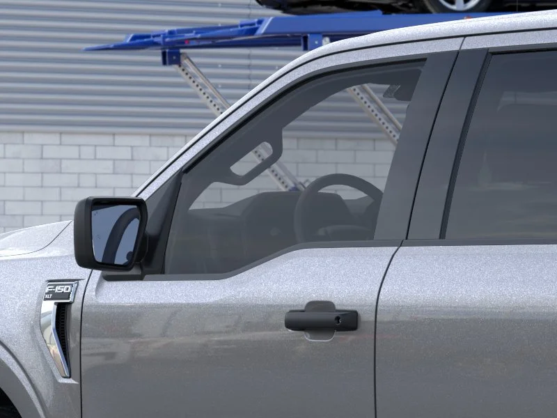 New 2026 Carbonized Gray Metallic Ford XLT image 20