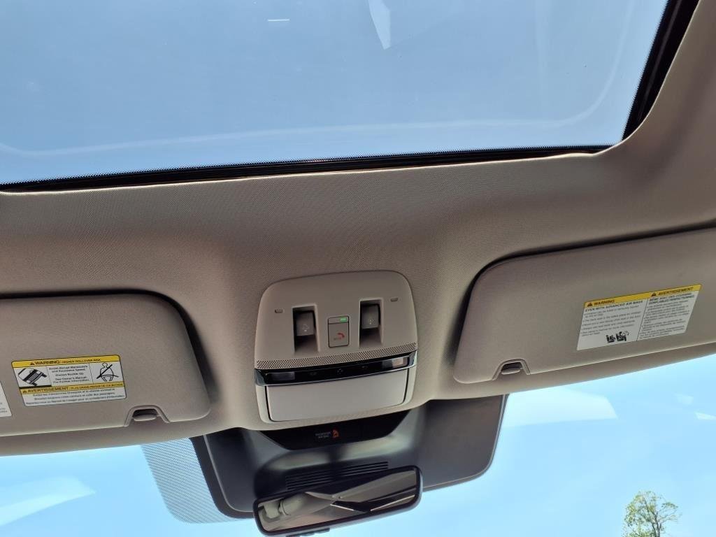 2025 Nissan Murano Platinum - Photo 16