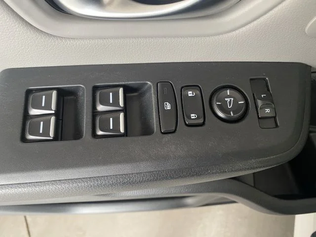2025 Honda Pilot EX-L - Photo 22
