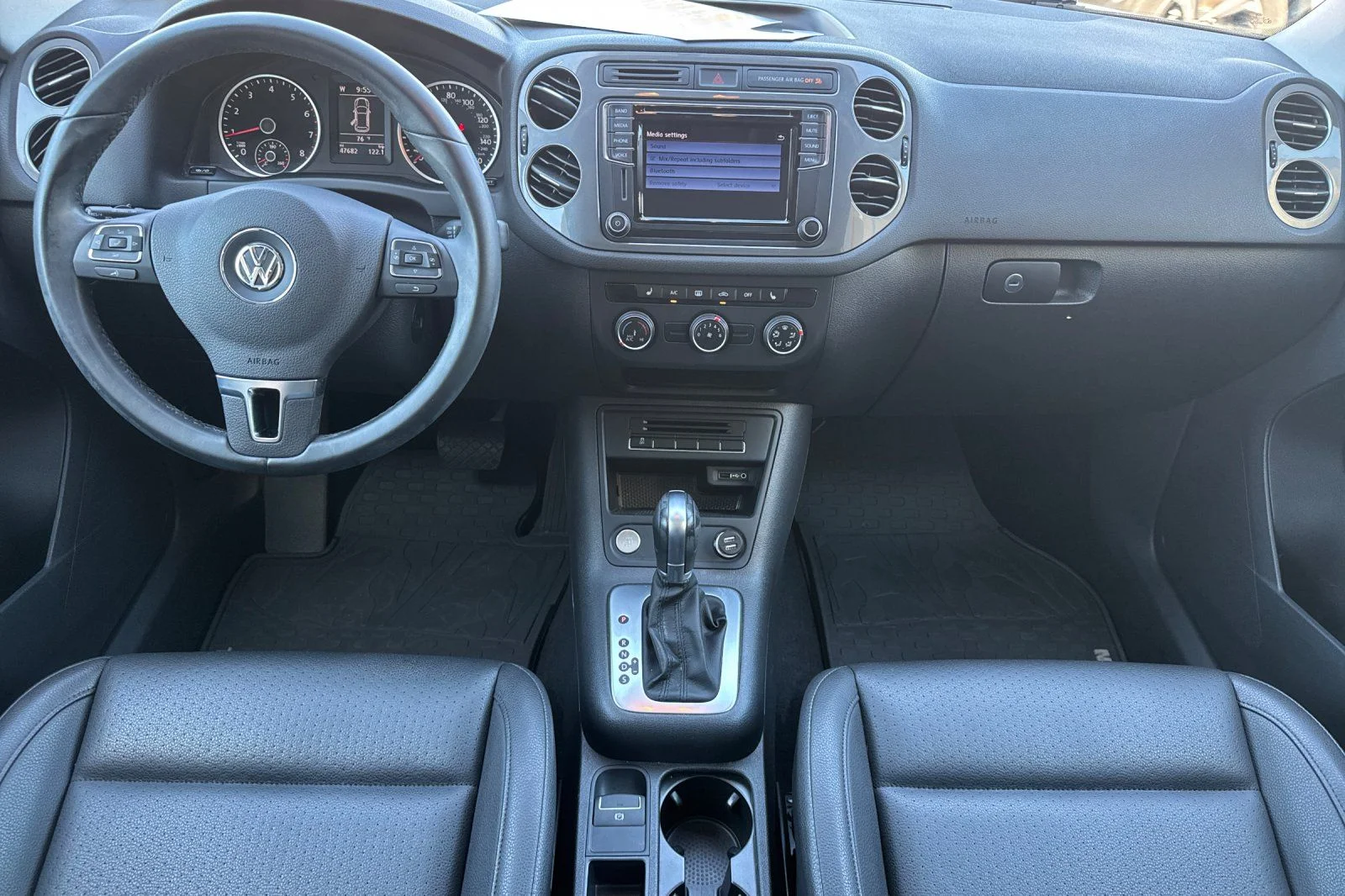 Used 2017 White Volkswagen 2.0T Wolfsburg Edition image 5