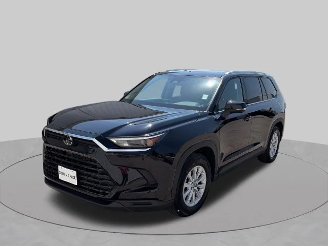Used 2025 Black Toyota XLE image 1