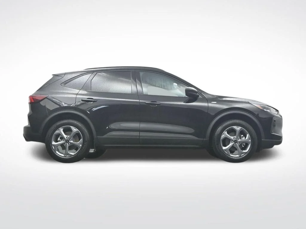 2025 Ford Escape ST-Line - Photo 34