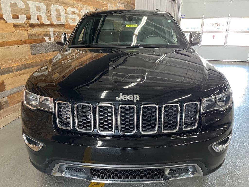 Used 2021 Diamond Black Jeep Limited image 7