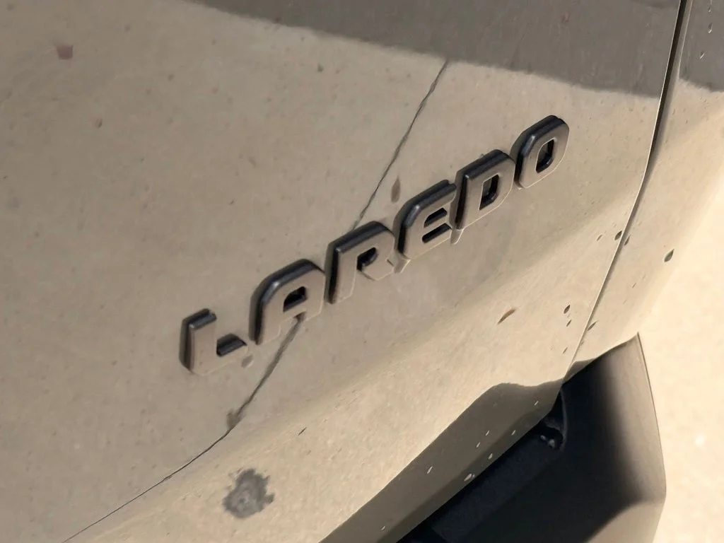 New 2026 Sting-Gray Clearcoat Jeep Laredo image 35
