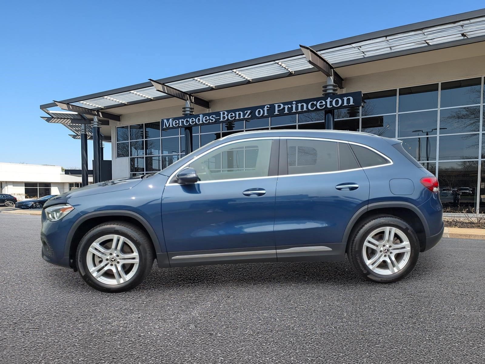 Certified Used 2023 Denim Blue Metallic Mercedes-Benz GLA 250 4MATIC® SUV image 6