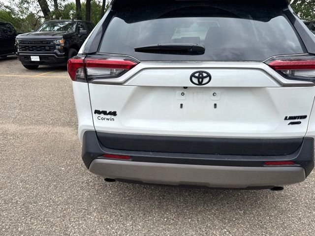 Used 2024 Off-white Toyota Limited image 6
