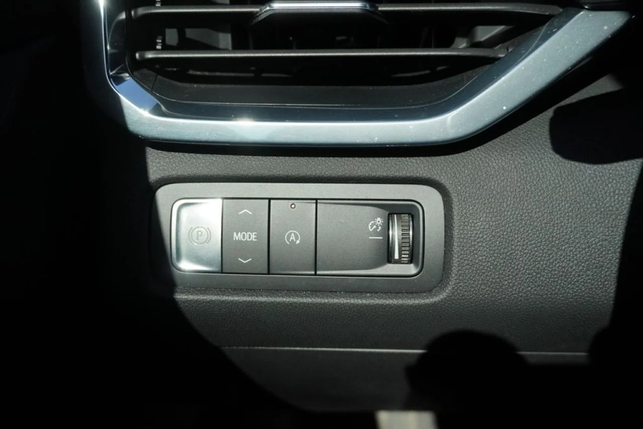 2026 GMC Acadia Elevation - Photo 47