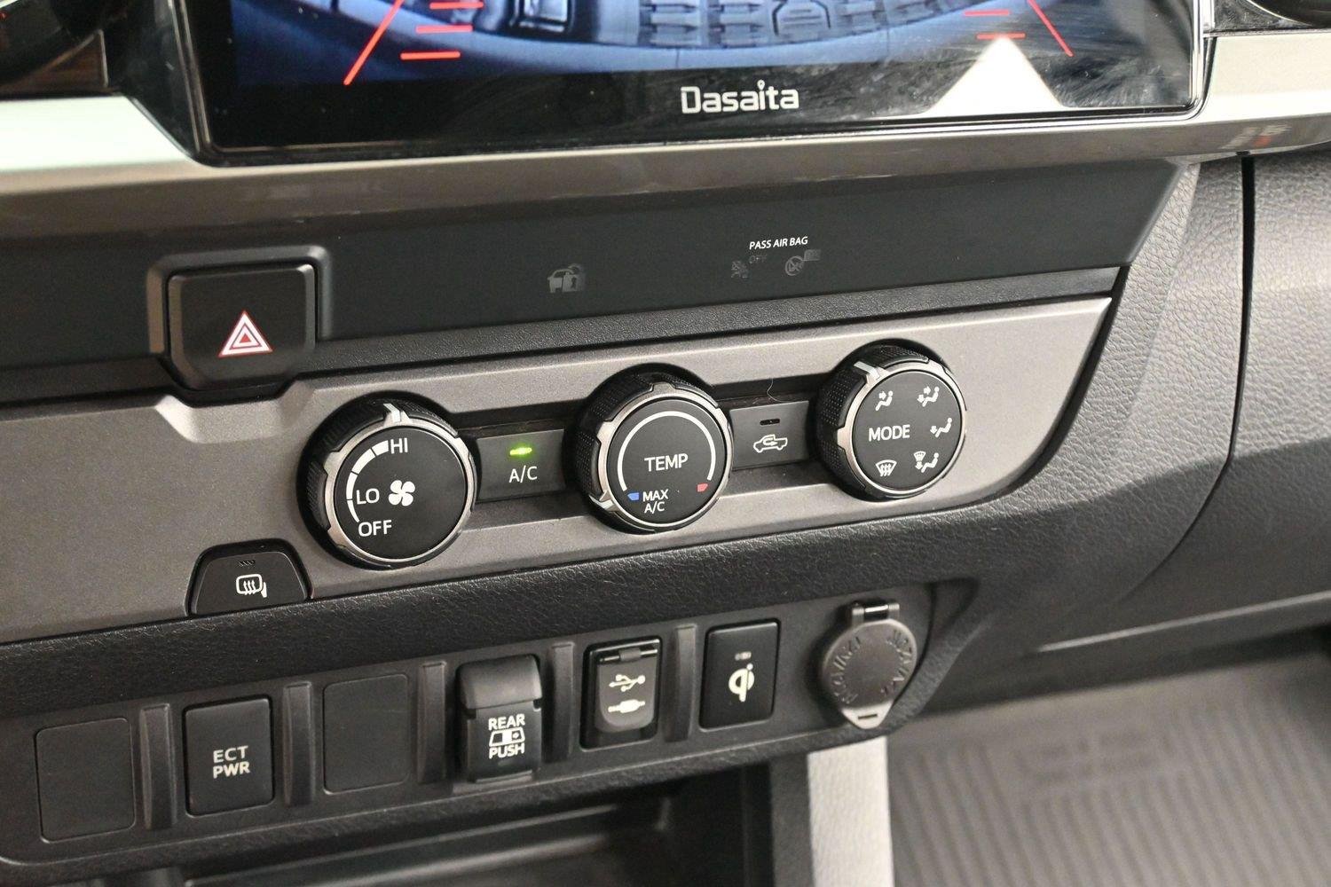 Used 2019 Midnight Black Metallic Toyota SR5 image 20