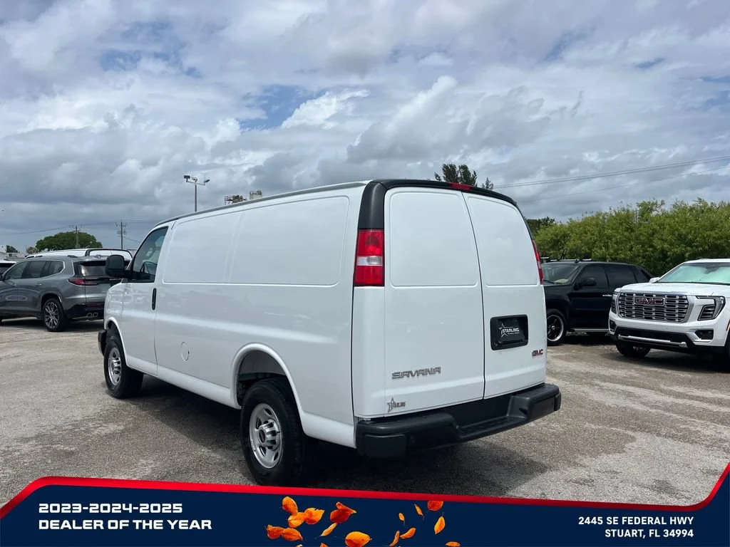 New 2026 Summit White GMC Work Van image 5
