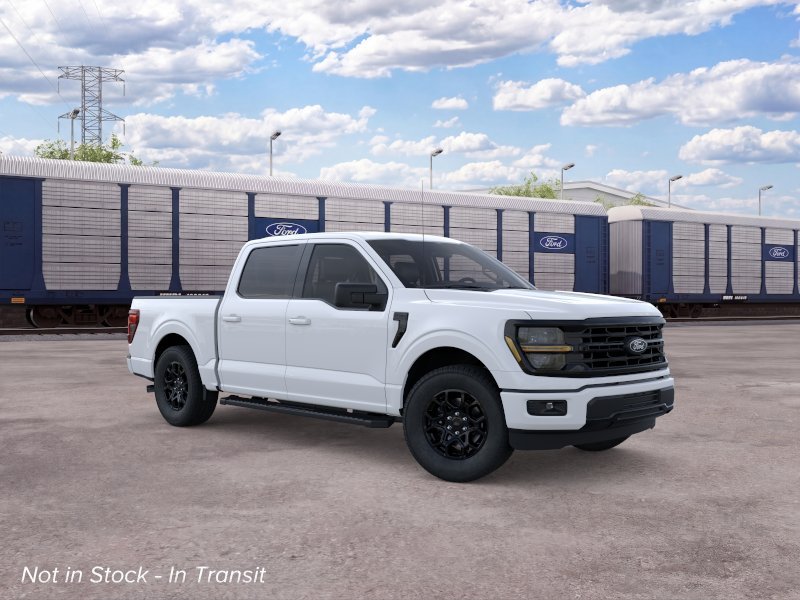 New 2026 Oxford White Ford XLT image 7