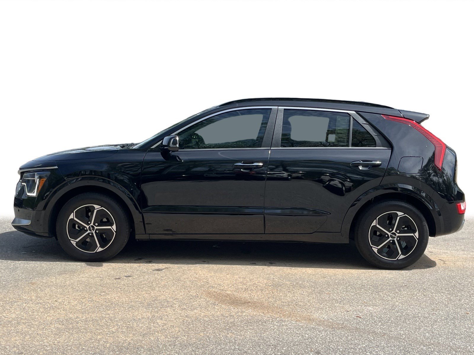 Used 2025 Aurora Black Pearl Kia SX image 22