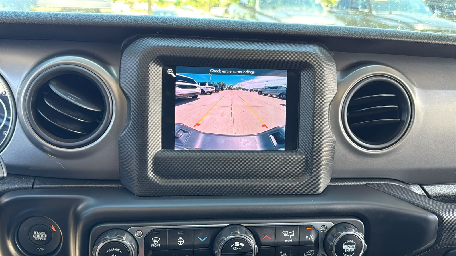 Certified Used 2022 Silver Jeep Sport image 28