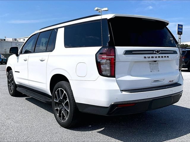Used 2022 Summit White Chevrolet RST image 7