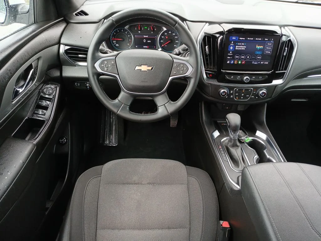 Used 2023 White Chevrolet LT image 22