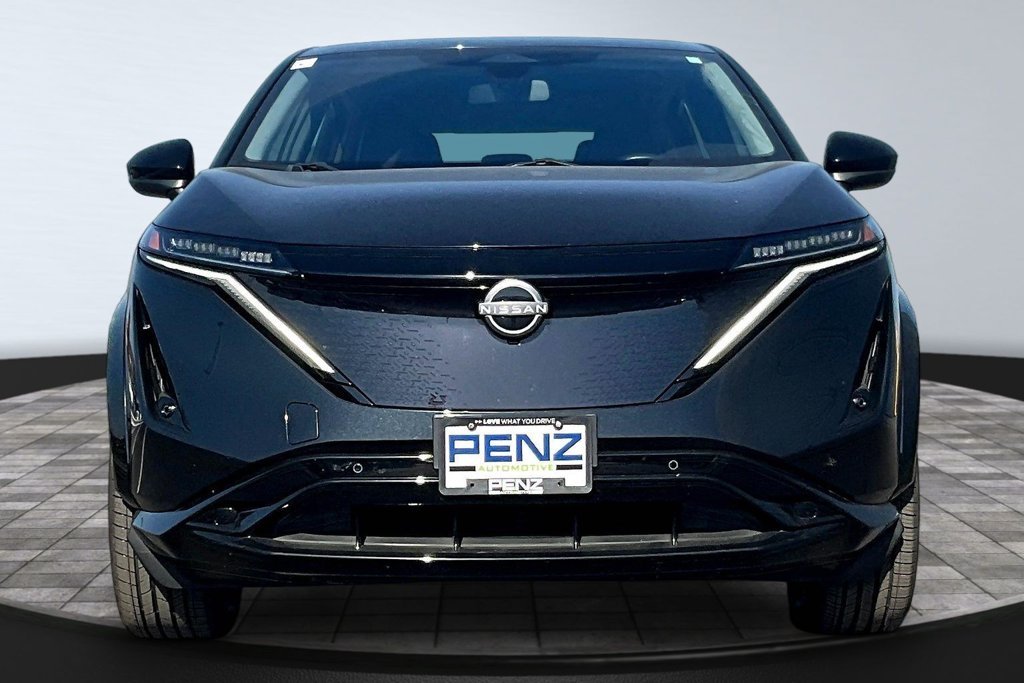 Used 2024 Black Nissan ENGAGE e-4ORCE image 2