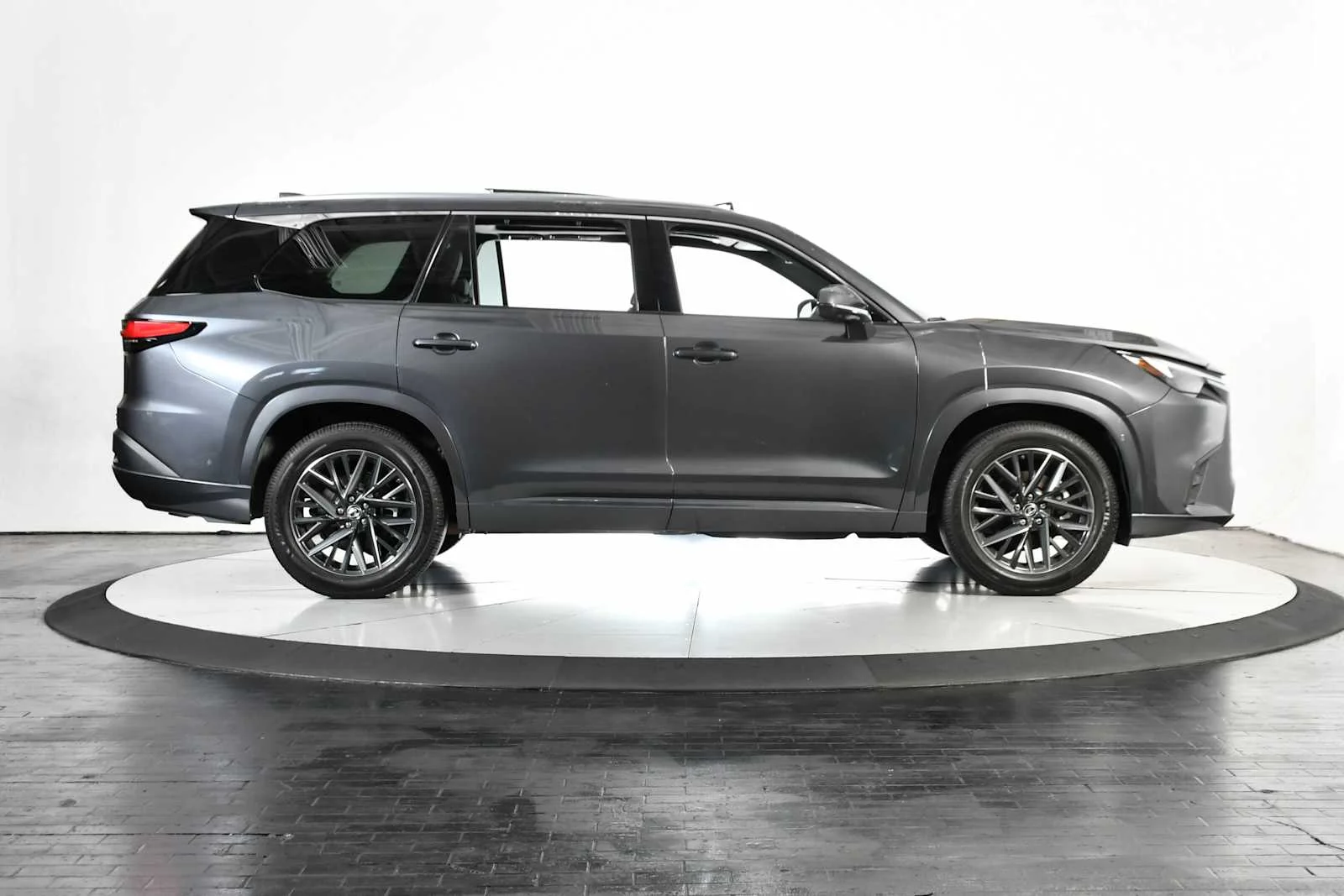 Certified Used 2024 CLOUDBURST GRAY Lexus Premium image 8