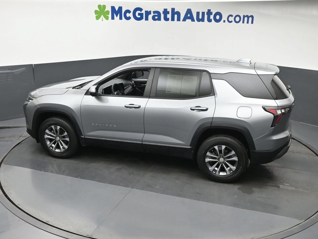 Used 2025 Gray Chevrolet LT image 24