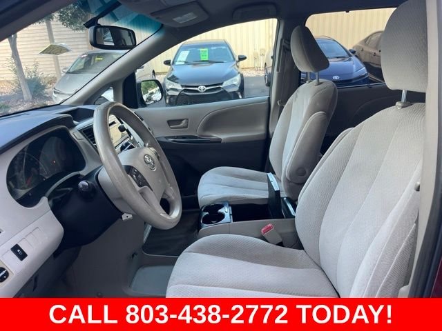 Used 2014 Red Toyota LE image 7