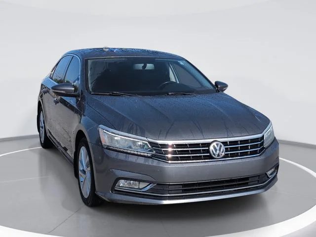 Used 2018 Gray Volkswagen 2.0T SE image 1