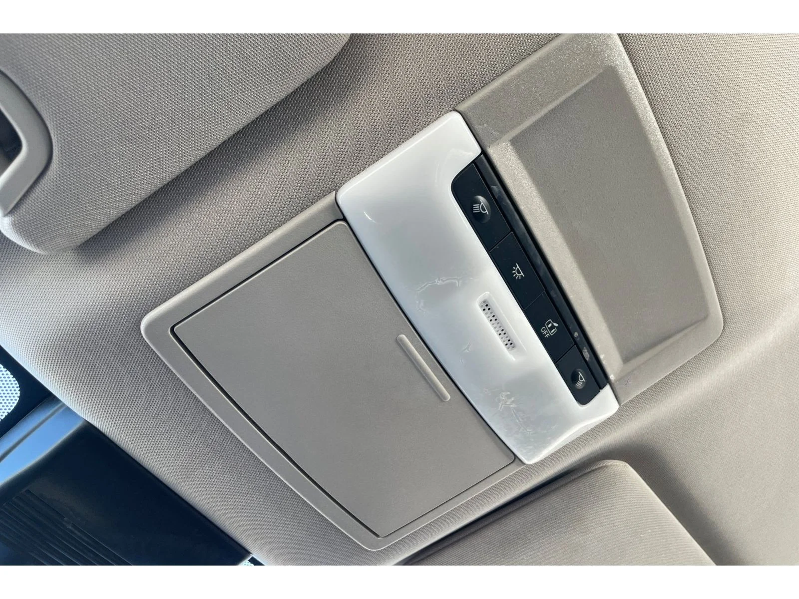 Used 2024 Gun Metallic Nissan 2.5 SV image 21