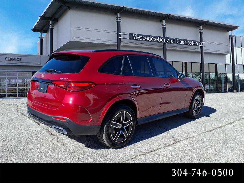 Certified Used 2026 MANUFAKTUR Patagonia Red Metallic Mercedes-Benz GLC 300 image 3
