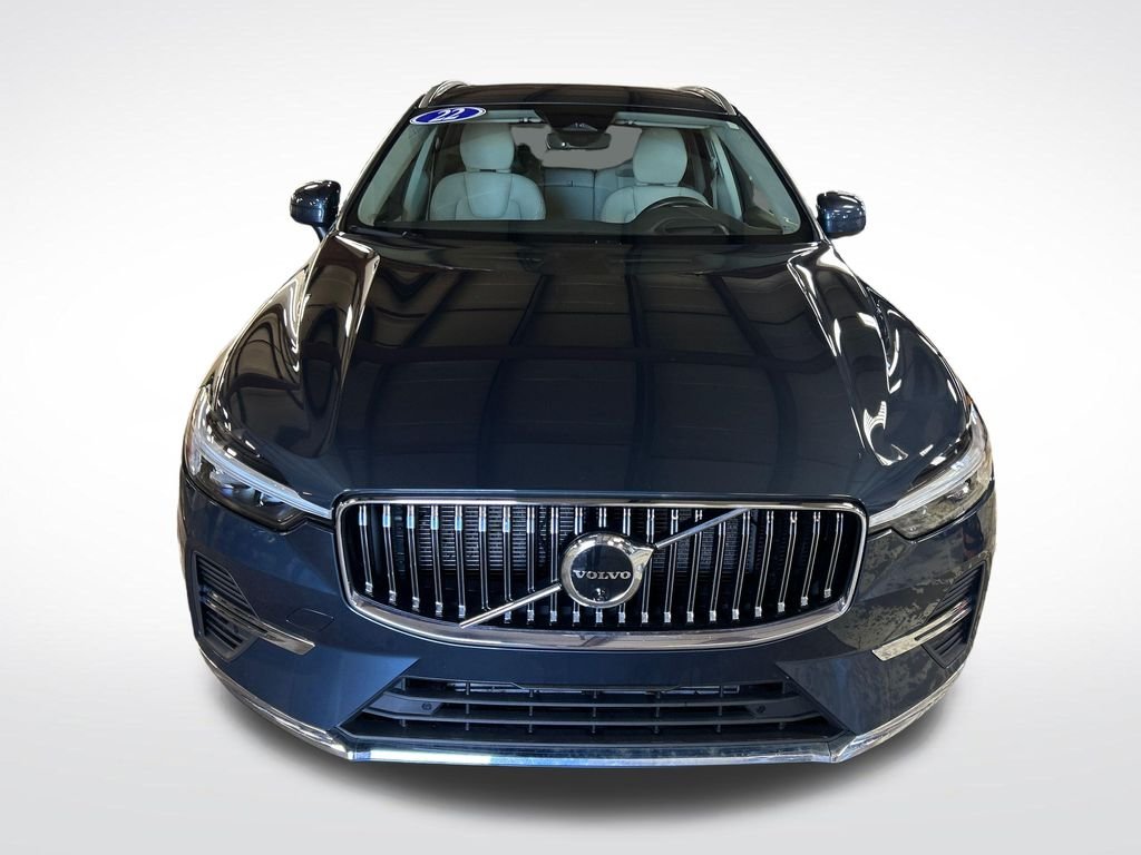 Certified Used 2022 Blue Volvo T8 Inscription Expression image 9