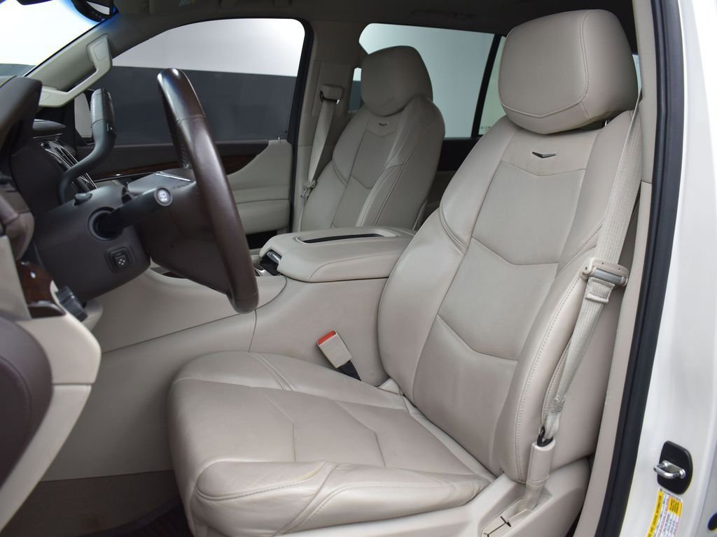 2015 CADILLAC ESCALADE - Image 12