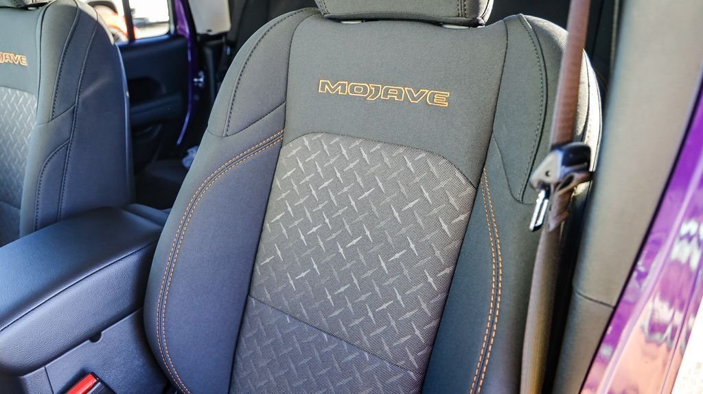 New 2026 Reign Jeep Mojave image 26