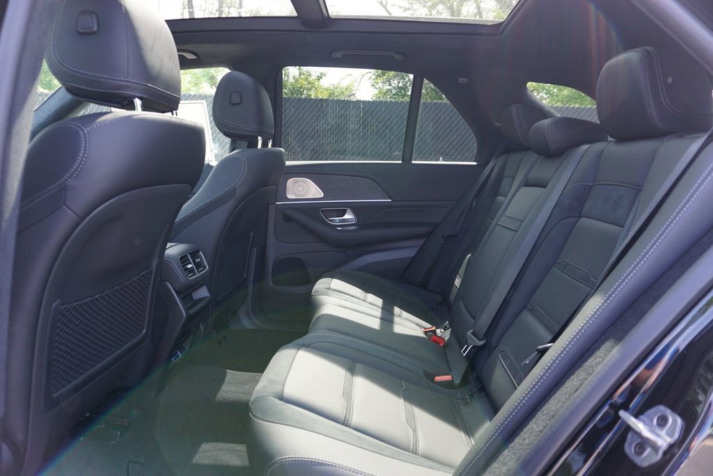 New 2026 Obsidian Black Metallic Mercedes-Benz GLE 63 S AMG® image 34