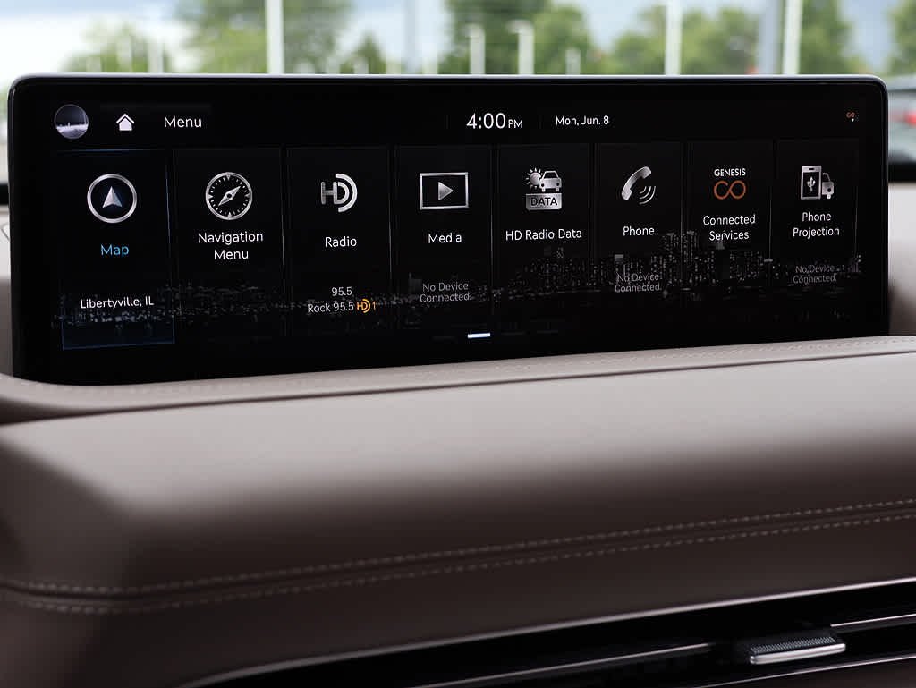 Used 2023 Himalayan Gray Genesis Advanced + image 18