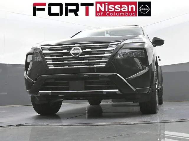 New 2026 Black Nissan Platinum image 35