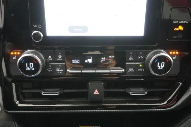 Used 2023  Toyota XSE image 38