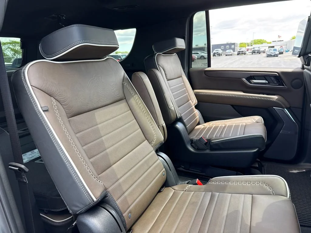 2026 GMC Yukon XL Denali Ultimate - Photo 38