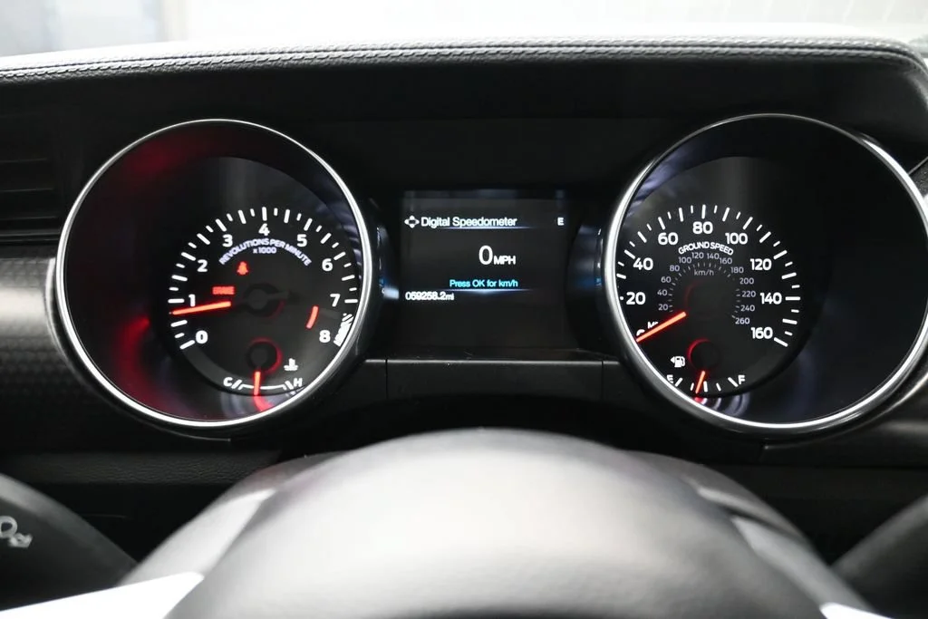Used 2020 White Ford GT image 22