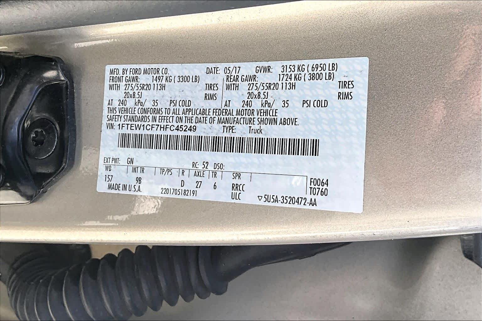 Used 2017 White Gold Ford Platinum image 35