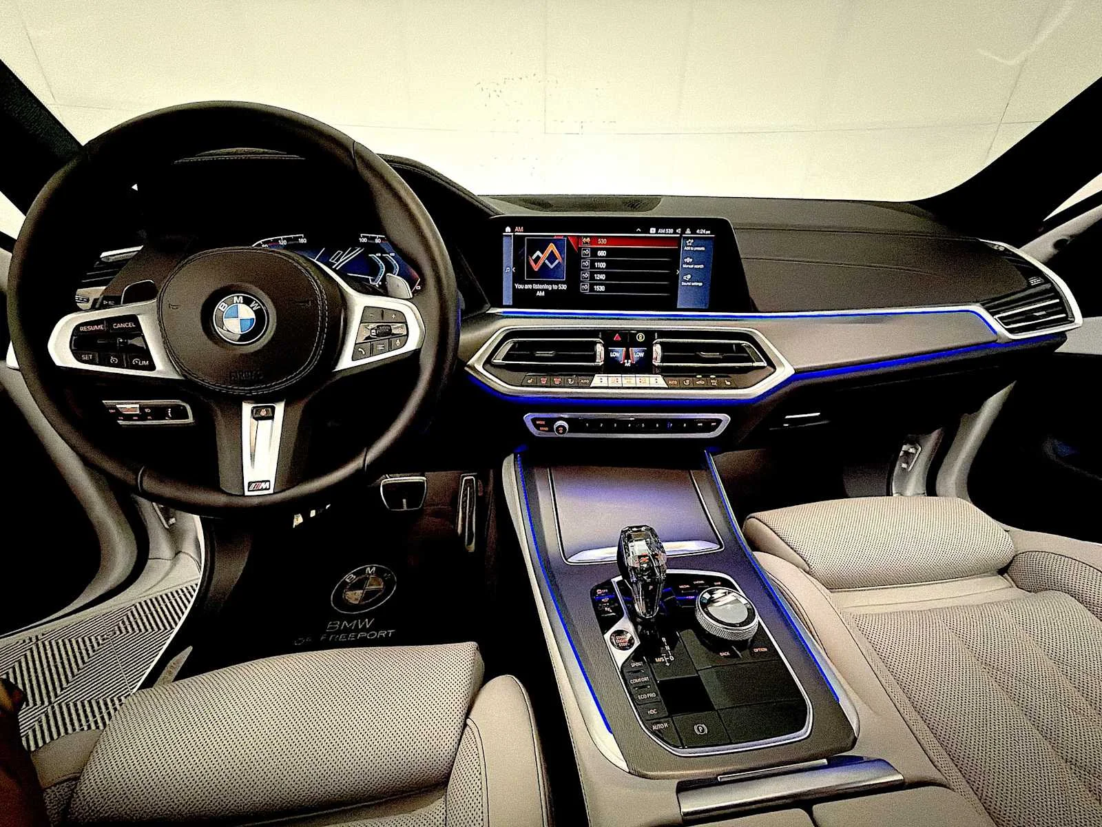 Used 2023 Mineral White Metallic BMW xDrive40i image 14