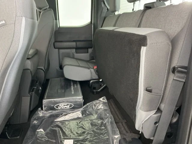 New 2026 Oxford White Ford XL image 28