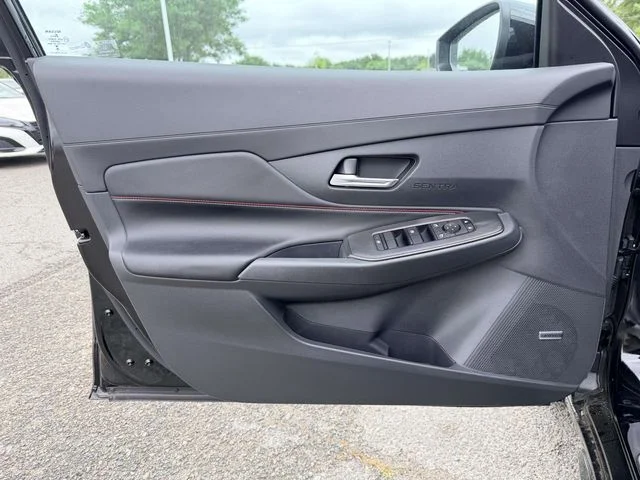 2026 Nissan Sentra SR - Photo 14
