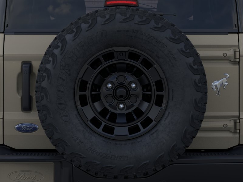 New 2026 Desert Sand Ford Badlands® image 24