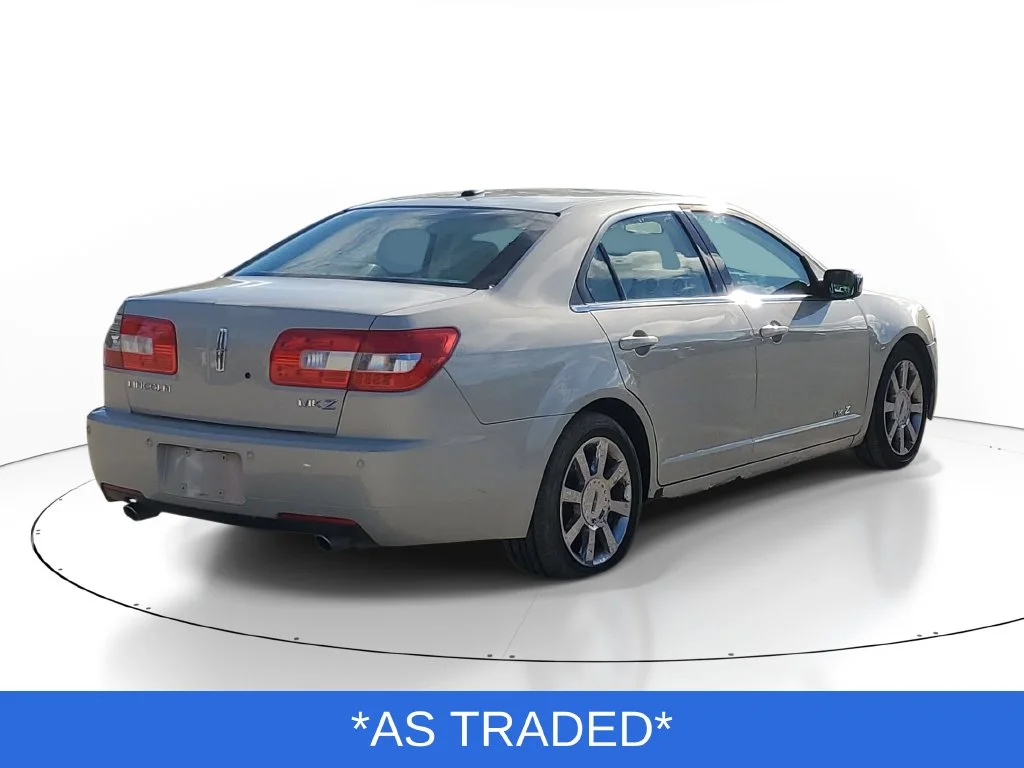 Used 2008 Beige Lincoln Base image 3