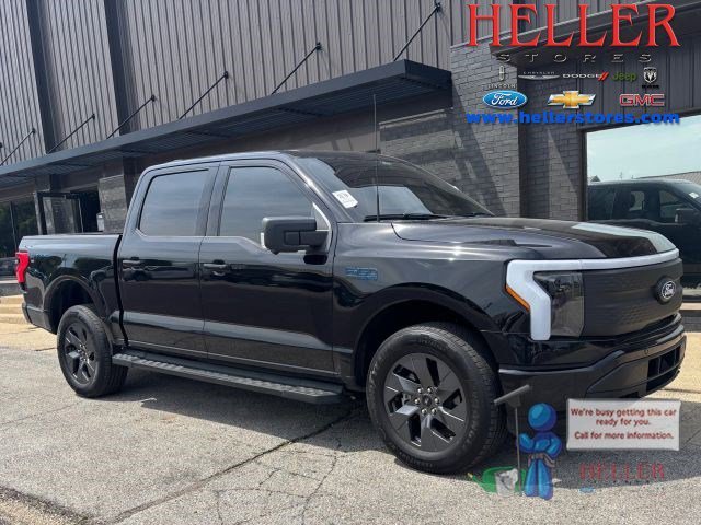 2025 Ford F-150 Flash 4x4 SuperCrew 5-1/2 Box's photo